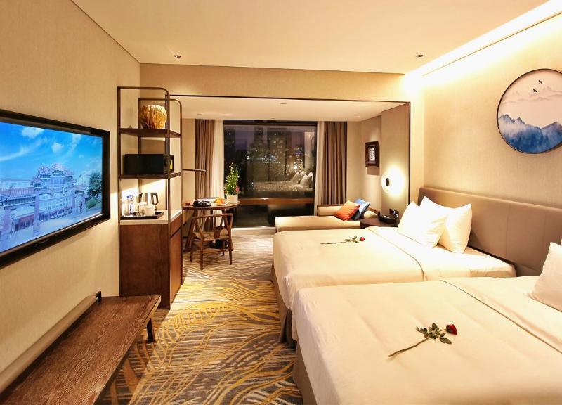 Dong Fang Hotel Guangzhou