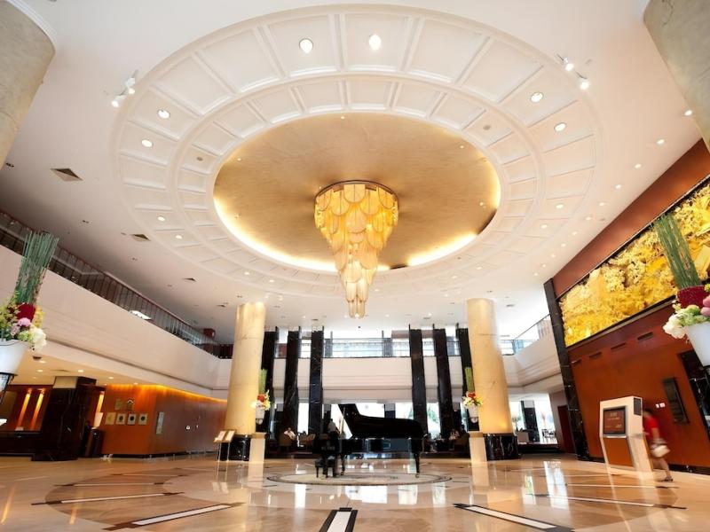 Dong Fang Hotel Guangzhou