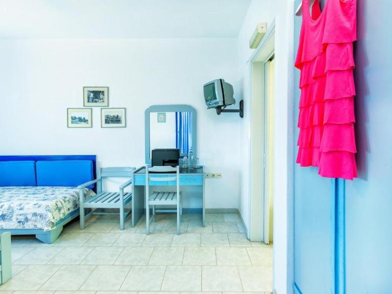 Xenios Faros Apartments