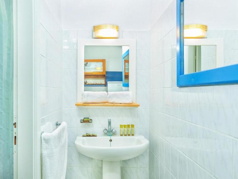 Xenios Faros Apartments