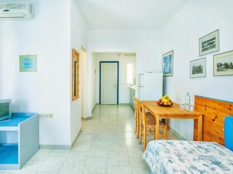 Xenios Faros Apartments