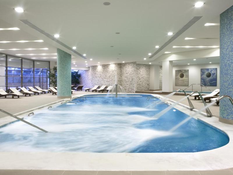 Ramada Plaza Thraki