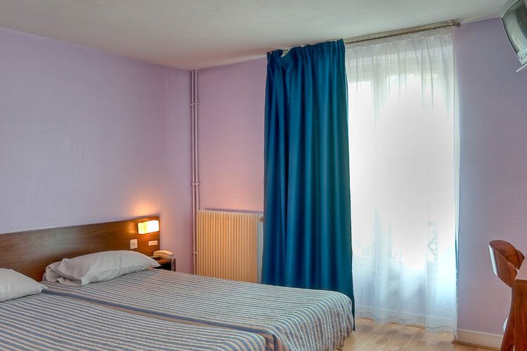 Central Hotel