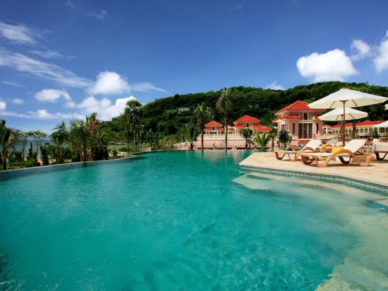Centara Grand Beach Resort Phuket