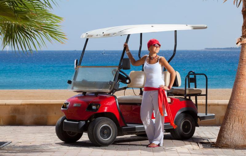 Azzurra Sahl Hasheesh