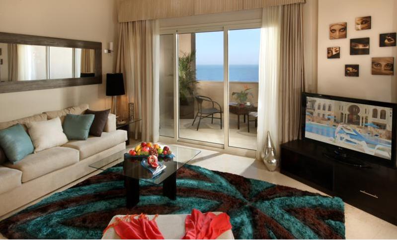 Azzurra Sahl Hasheesh