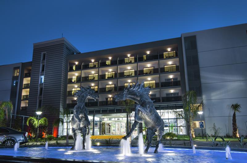 Palm Wings Kusadasi Beach Resort