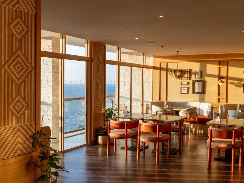 Centara Grand Mirage Beach Resort