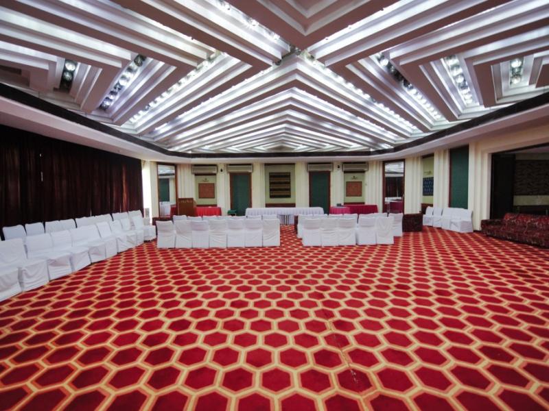 Centaur Hotel IGI Airport