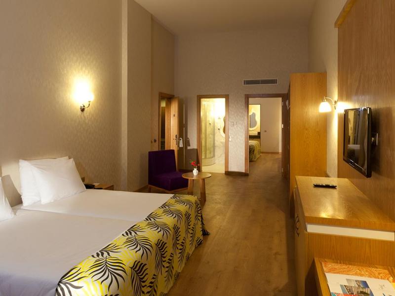 Defne Defnem Hotel