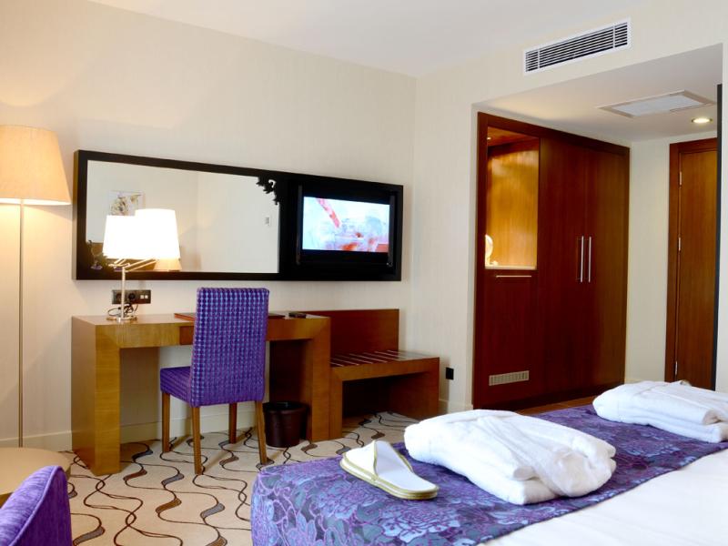 Listana Hotel