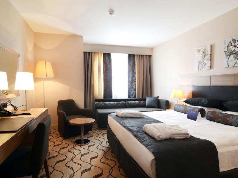 Listana Hotel