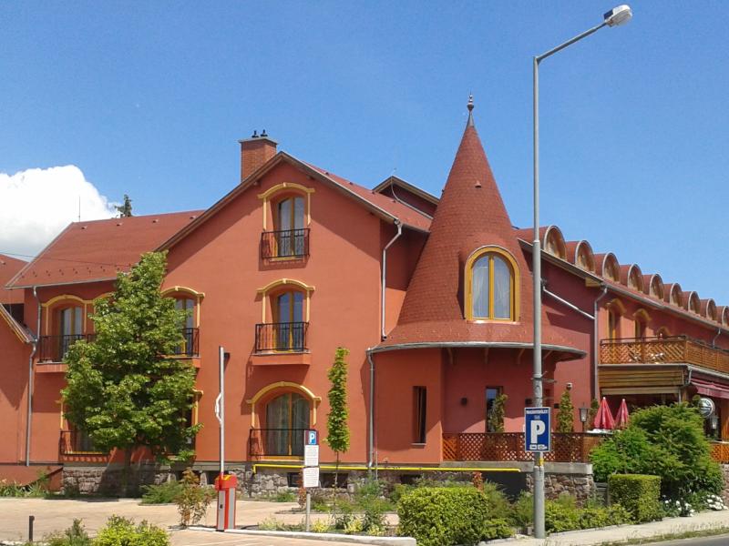 Laroba Wellness Hotel