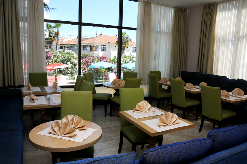 Avisos Hotel & Apartments