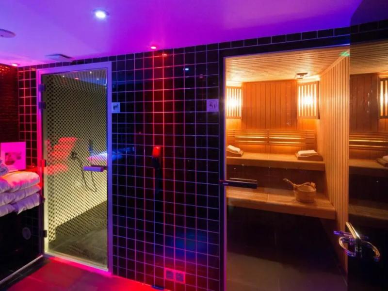 Platine Hotel