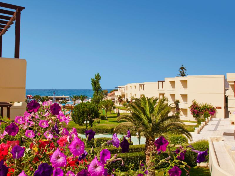 Santa Helena Beach Resort