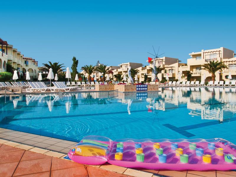 Santa Helena Beach Resort