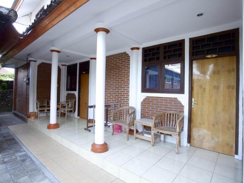 Ayu Lili Garden Hotel