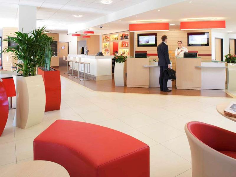 Ibis Sarcelles