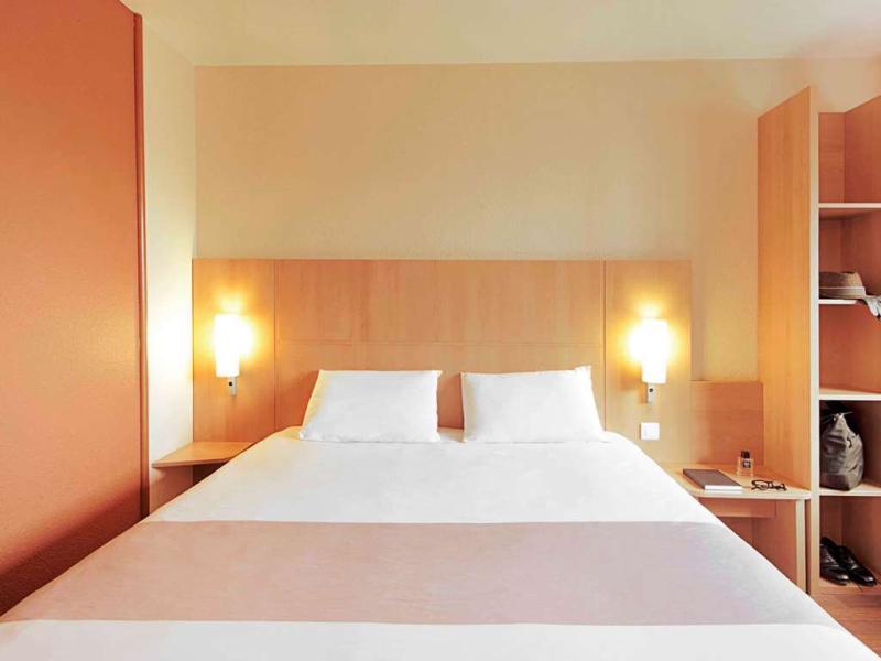 Ibis Sarcelles