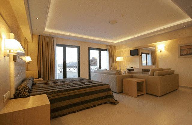 Ai Yannis Suites and Apartments Hotel