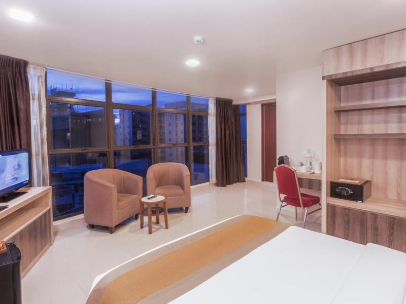 Champa Central Hotel