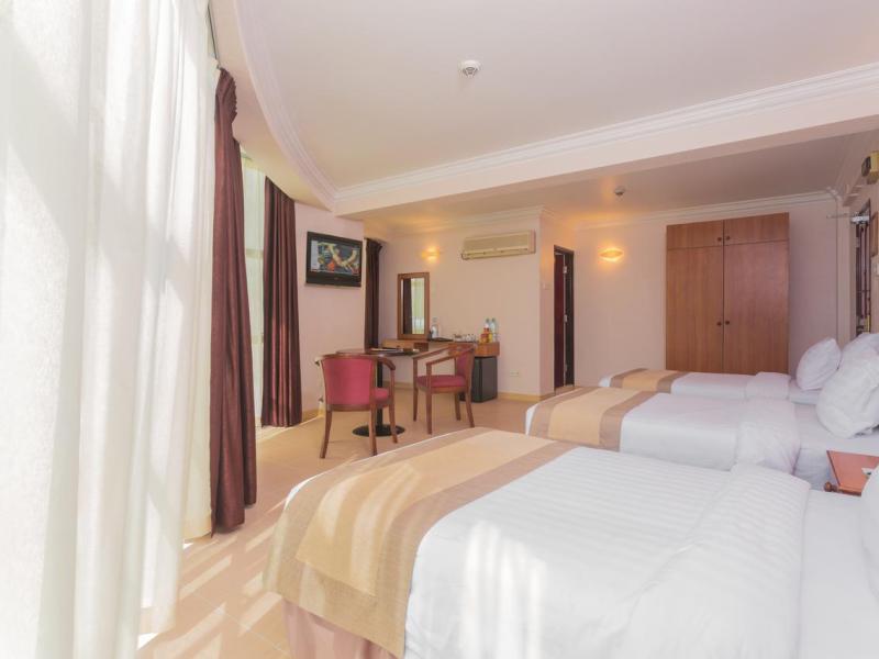 Champa Central Hotel