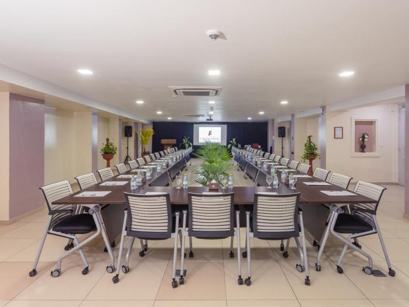 Champa Central Hotel