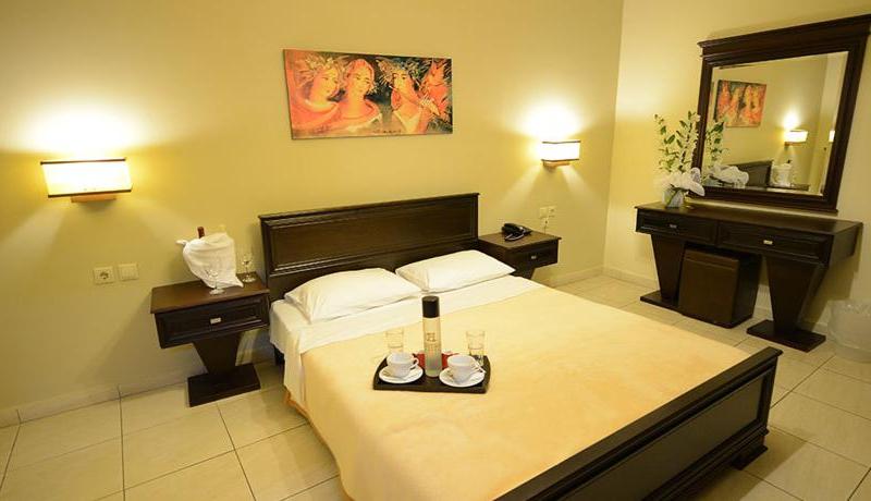 Central Hotel