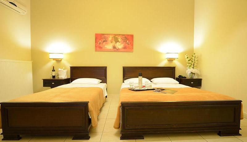 Central Hotel