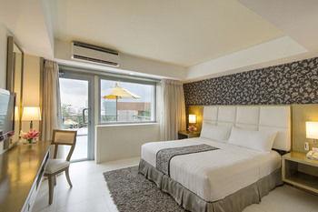 Quest Hotel & Conference Center