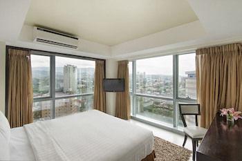 Quest Hotel & Conference Center