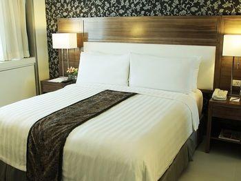 Quest Hotel & Conference Center