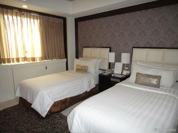 Quest Hotel & Conference Center