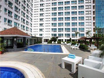 Quest Hotel & Conference Center