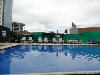 Quest Hotel & Conference Center