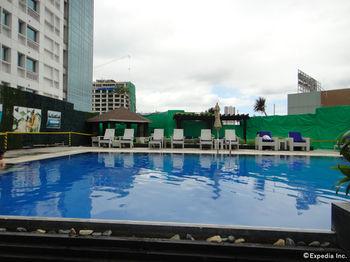 Quest Hotel & Conference Center