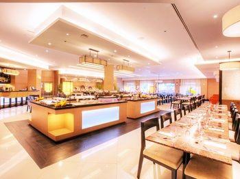 Quest Hotel & Conference Center