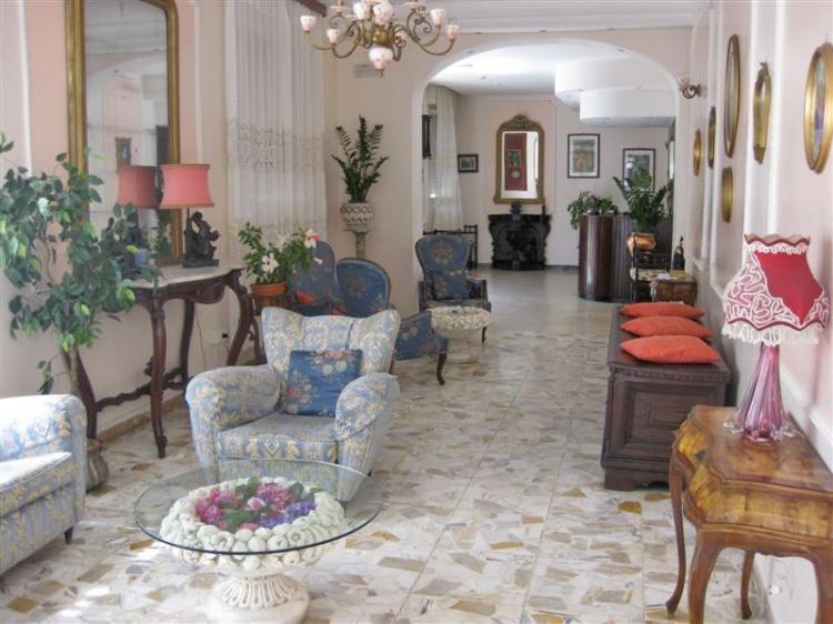 Hotel Cirene