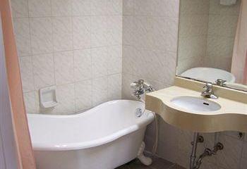 Отель Central Tourist Hotel Южная Корея, Сеул, фото 6