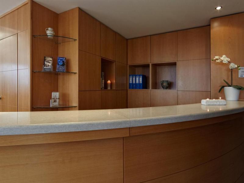 Dimitra Hotel & Apartments