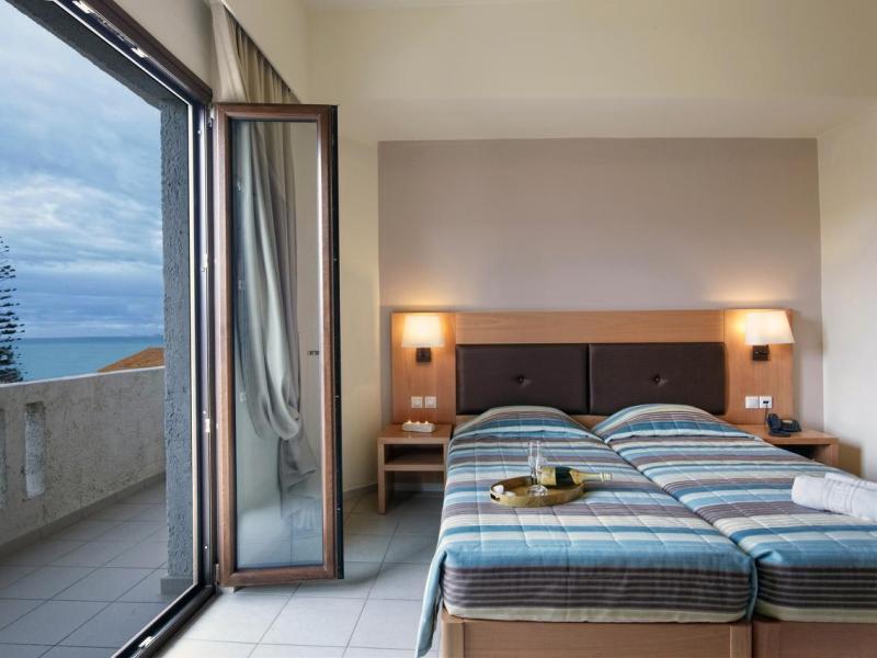 Dimitra Hotel & Apartments