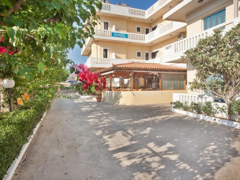Dimitra Hotel & Apartments