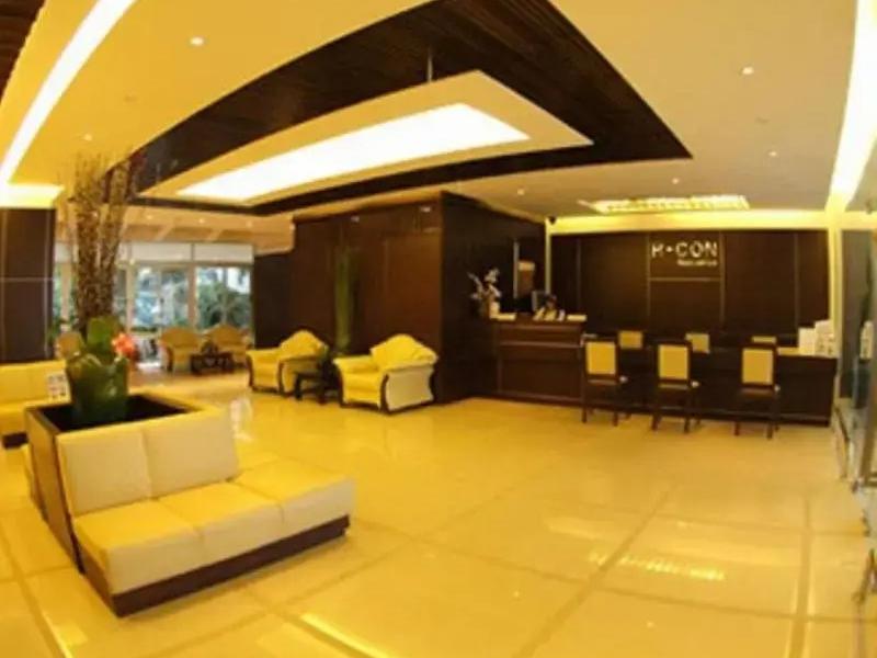 R-Con Residence