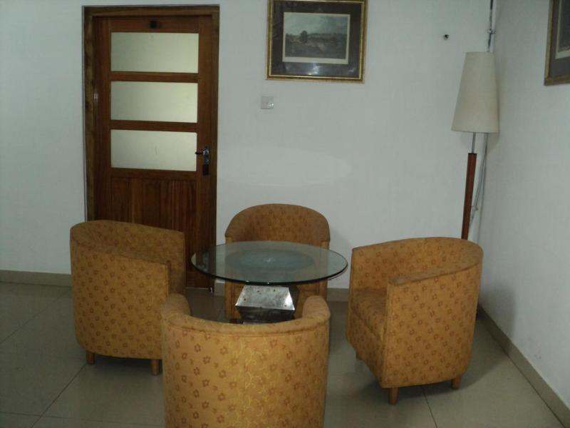 New Tri Star Beach Hotel