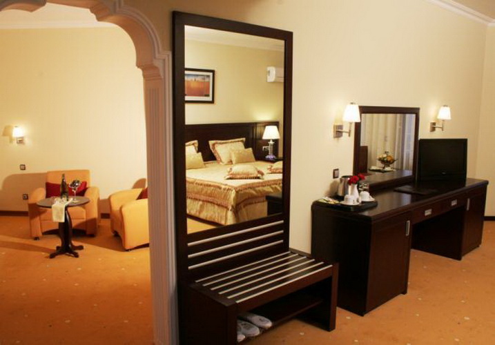 Eser Diamond Hotel & Convention Center