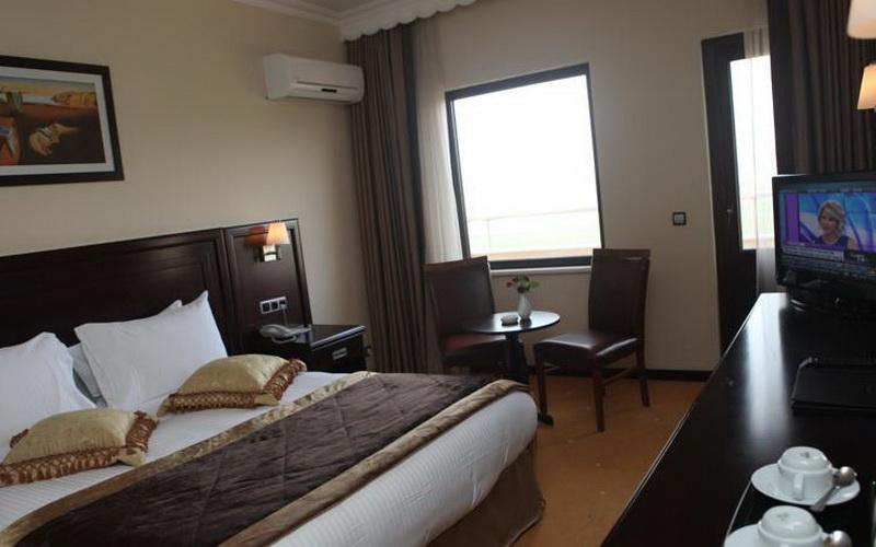 Eser Diamond Hotel & Convention Center