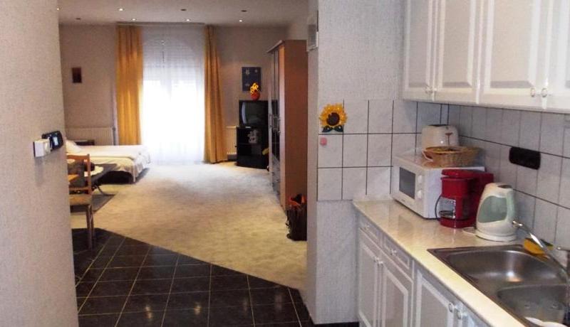 Astoria Heviz Panzio