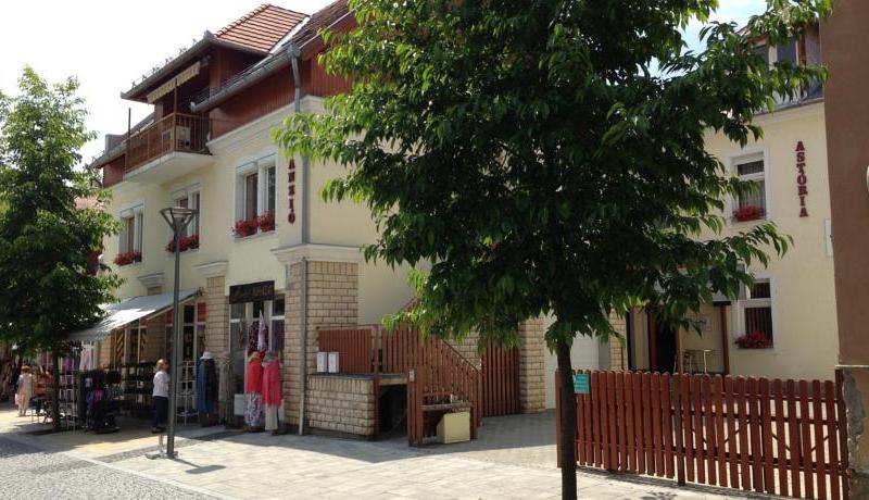 Astoria Heviz Panzio