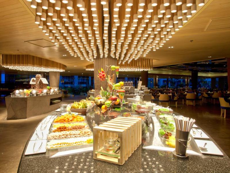 Graceland Khaolak Beach Resort